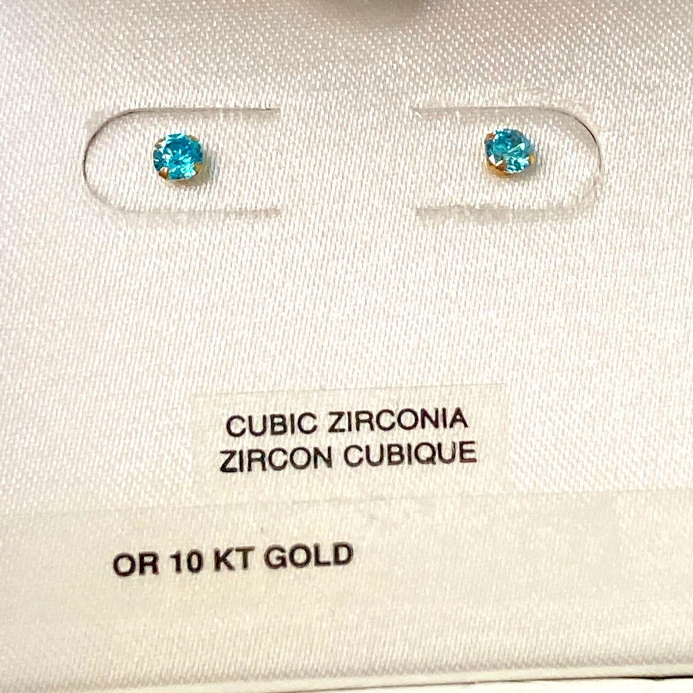 10k Gold Cubic Zirconia Stud Earrings